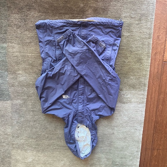 North face rain jacket - Picture 3 of 5